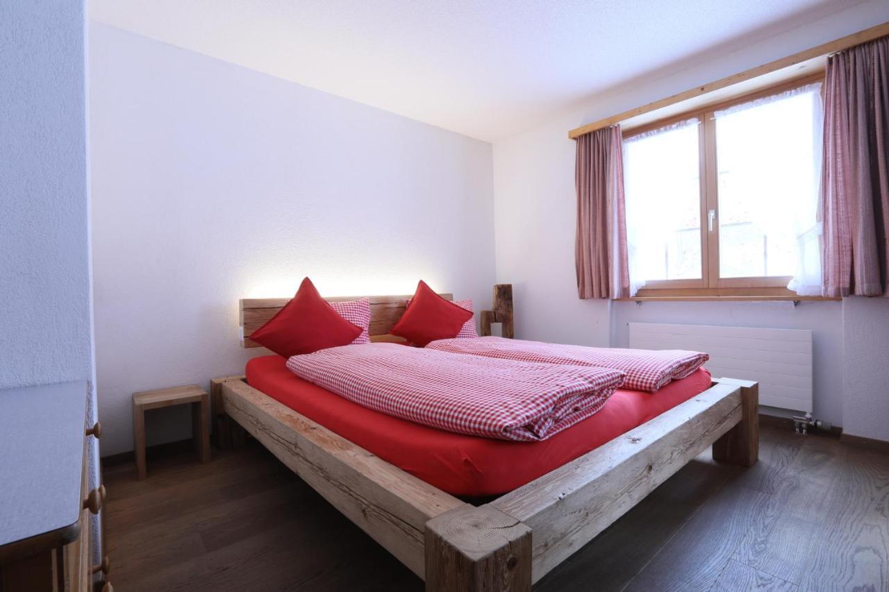 B&B Stiffler-Huus Davos Exterior photo