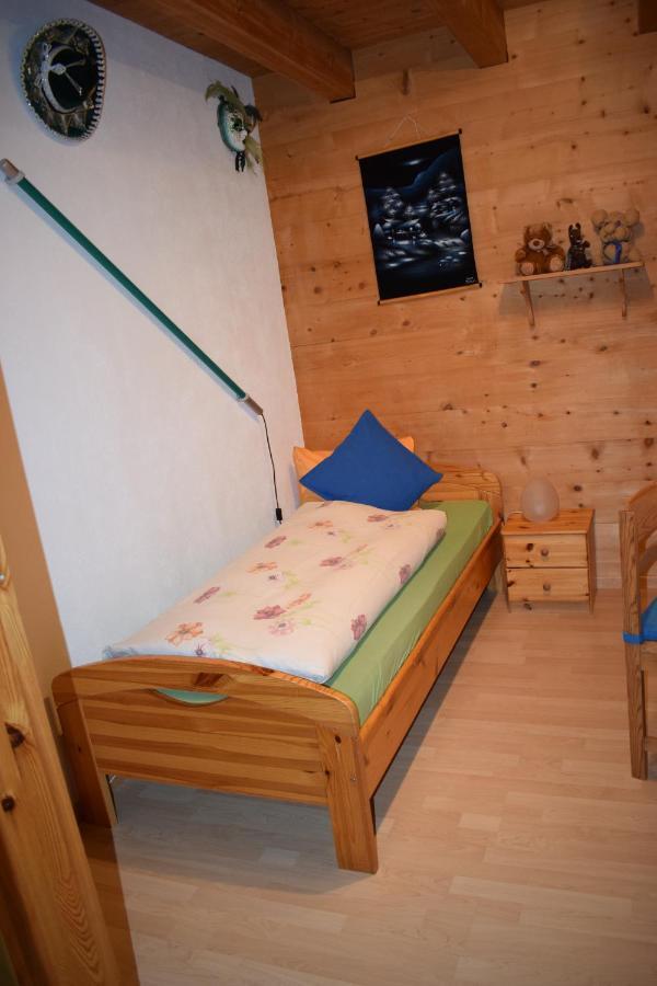 B&B Stiffler-Huus Davos Exterior photo